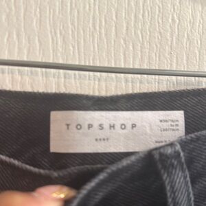 Top shop high rise women’s jeans ripped knee